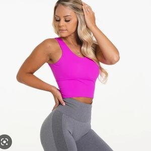 NVGTN - Essence Sports Bra - Large